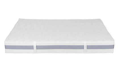 Seitenansicht der BellaSleep Matratze 25 cm – mit VitaGlow-Bezug, 3D-Border und praktischen Wendeschlaufen zur einfachen Handhabung